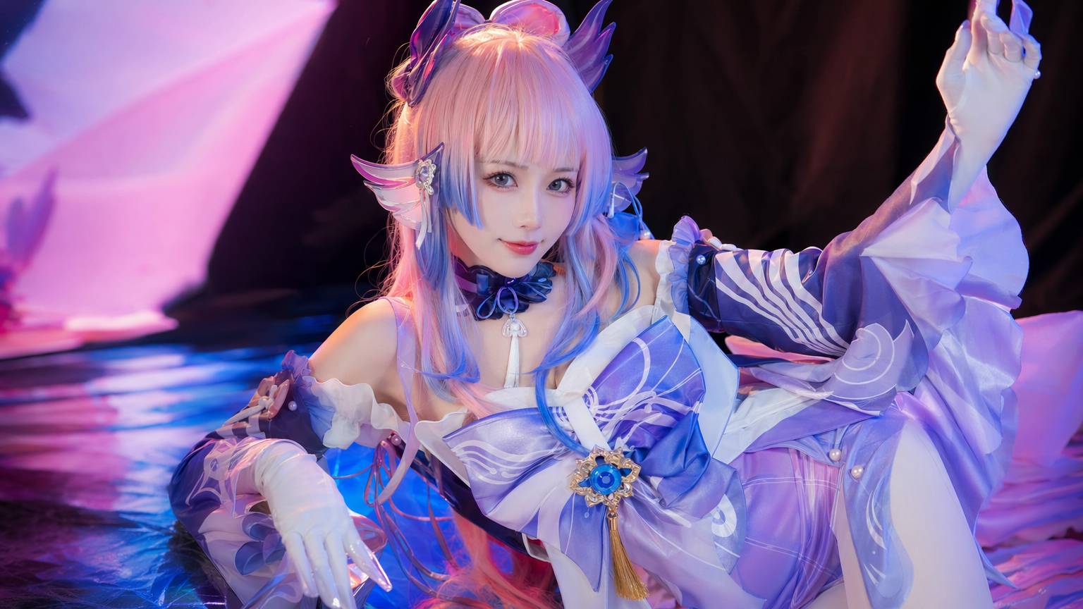 熟女人妻 Cosplay视频